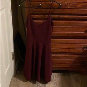 Maroon dress with pockets